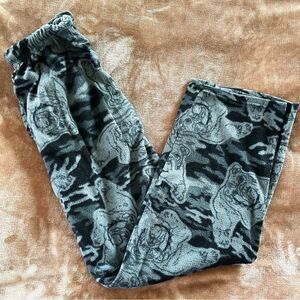 7 Apparel Women’s Gray and Black Bulldog Print Pajama Pants Bottoms Pockets L